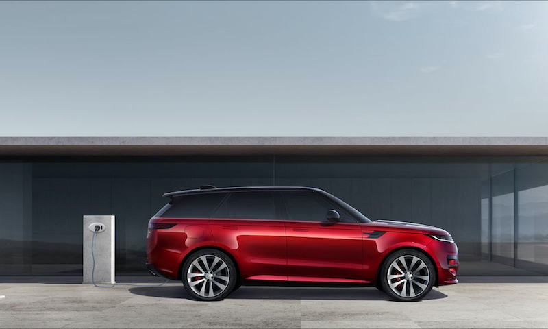 Le Range Rover Sport fait peau neuve