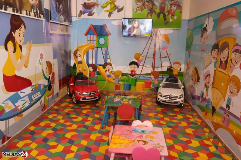 Mères, femmes enceintes et enfants en prison : récit d'une visite à Oukacha