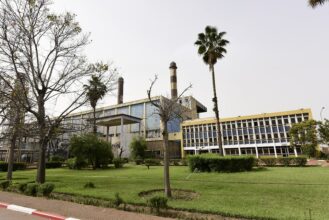 Guerre au Moyen-Orient. Pourquoi la flambée du charbon pourrait renchérir le coût de l’électricité au Maroc