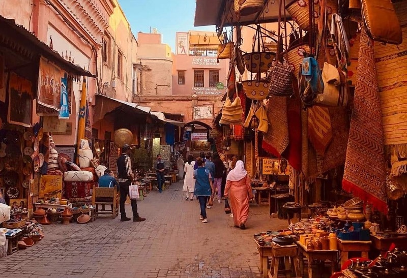 Le moral des ménages en chute libre, l’indice de confiance au plus bas