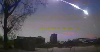 Le passage de l'astéroïde géant frôlant la Terre, en vidéo