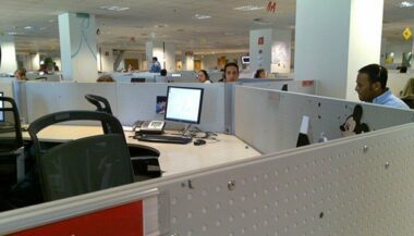 Trop lié à la France en crise, l’offshoring marocain recule