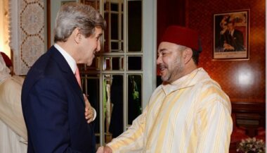 John Kerry reçu par le Roi à Casablanca