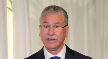 Baisse des prix des médicaments : El Houssaine Louardi s’explique