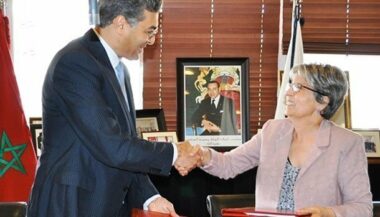 Deux groupes des Emirats contrôlent Médi1 TV, les détails