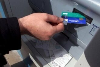 Au Maroc, 1,7 guichet bancaire pour 10.000 habitants