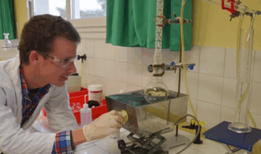 A 18 ans, il séduit Google avec son réveil olfactif