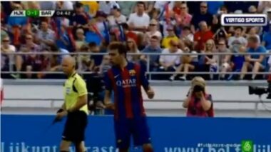 Munir Haddadi réussit un magnifique match avec le Barça