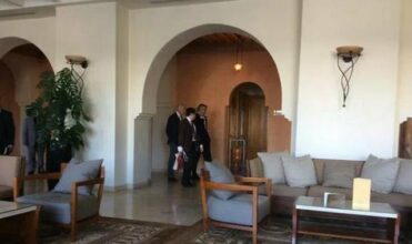 BHL “dégagé“ en Tunisie