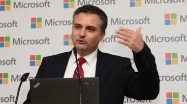 Microsoft et Nokia finalisent en janvier leur fusion au Maroc