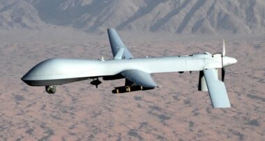 L'Iran lance ses drones suicides