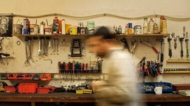 Guide de l’auto-entrepreneur: quels avantages, quels inconvénients?