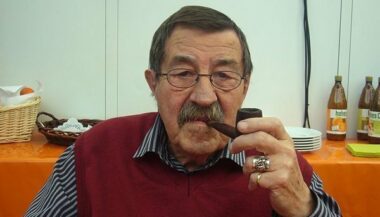 Décès de l'écrivain et prix Nobel allemand Günter Grass