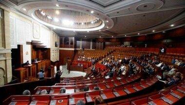 Parlement: vers un renforcement des prérogatives des arrondissements