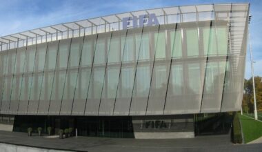 Neuf membres de la FIFA inculpés pour corruption