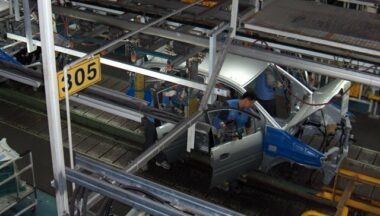 Avec Peugeot, le Maroc rêve déjà d’un troisième constructeur