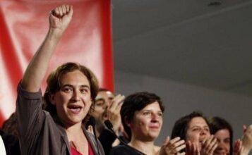 Espagne: les &ldquo;indignés&rdquo; aux portes de Madrid et de Barcelone