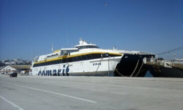 Comarit. Plus que 2 navires, toujours à quai
