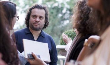 Ali Amar lance son journal, Le Desk