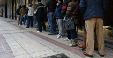 Chômage: quelques indicateurs passent au vert