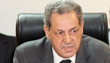 Le MP prépare sa campagne sans dévoiler ses listes ni son programme