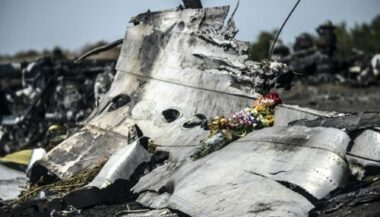 Ukraine: le vol MH17 a été abattu par un missile prorusse