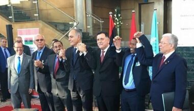Signature à Skhirat de l'accord politique libyen