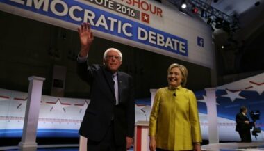Etats-Unis: débat tendu entre Hillary Clinton et Bernie Sanders