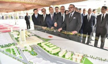 Deux superbes gares ferroviaires pour Rabat