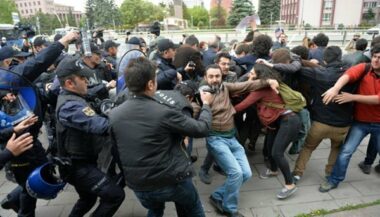 Turquie: manifestations laïques contre une &ldquo;Constitution religieuse&rdquo;