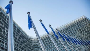 En plein &ldquo;Panama Papers&rdquo;, l'UE pour plus de transparence fiscale