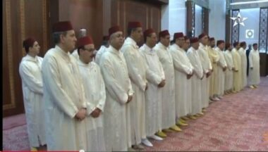 Protocole. Comment se décide le dress code lors des voyages officiels