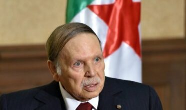 Algérie: un nouveau gouvernement face aux difficultés économiques