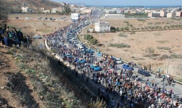 Al Hoceima: Une marée humaine aux obsèques de Mohcine Fikri