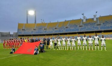 Football: Un derby sur fond de crise financière au Raja et au WAC
