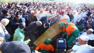 Foule nombreuse pour les obsèques de la mère de Benkirane