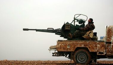 Syrie: Premiers véhicules blindés américains pour des forces anti-Da'ech