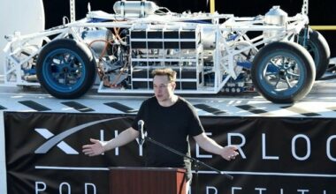 SpaceX: Elon Musk, les pieds sur terre, la tête dans les étoiles
