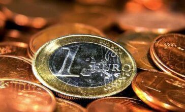 L'euro en forte hausse après le 1er tour de la présidentielle française