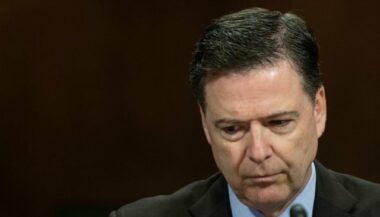Trump limoge le patron du FBI, Washington sous le choc