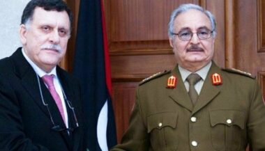 Libye: Haftar et Sarraj s'engagent à un cessez-le-feu dans un projet de déclaration