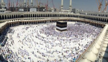 Impressionnant. Une vidéo accélérée de la Mosquée sacrée de la Mecque pendant le Ramadan