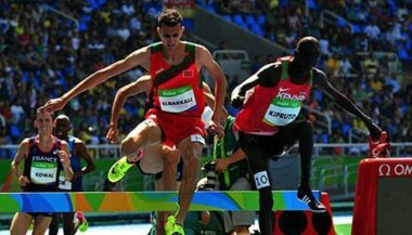 Mondiaux d’athlétisme: le Marocain Soufiyane El Bakkali remporte une médaille d’argent