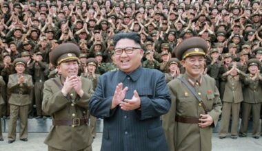 Projet de missiles vers Guam: Kim Jong-Un appuie sur pause