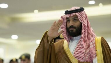 Répression et opération de charme du prince héritier d'Arabie
