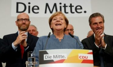 Allemagne: Merkel victorieuse mais affaiblie par un &ldquo;séisme&rdquo; nationaliste