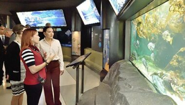 La Princesse Lalla Hasnaa au &ldquo;Vancouver aquarium marine science centre&rdquo;