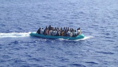 Tunisie: 34 morts dans la collision entre une embarcation de migrants clandestins et un bateau militaire