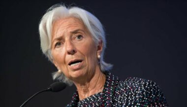 FMI: Pour Lagarde, la reprise s'installe et le temps des réformes est venu
