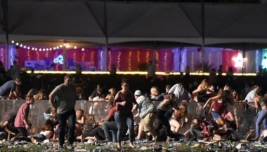 Fusillade à Las Vegas: le bilan s'alourdit à 59 morts et 527 blessés
